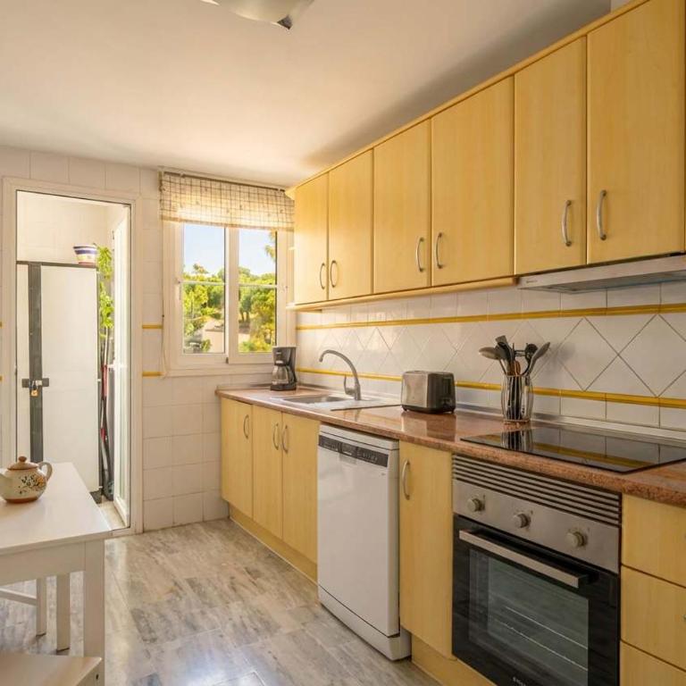 Magnificent apt in Cabopino by Costarentals - M5 - Apartamento - 22