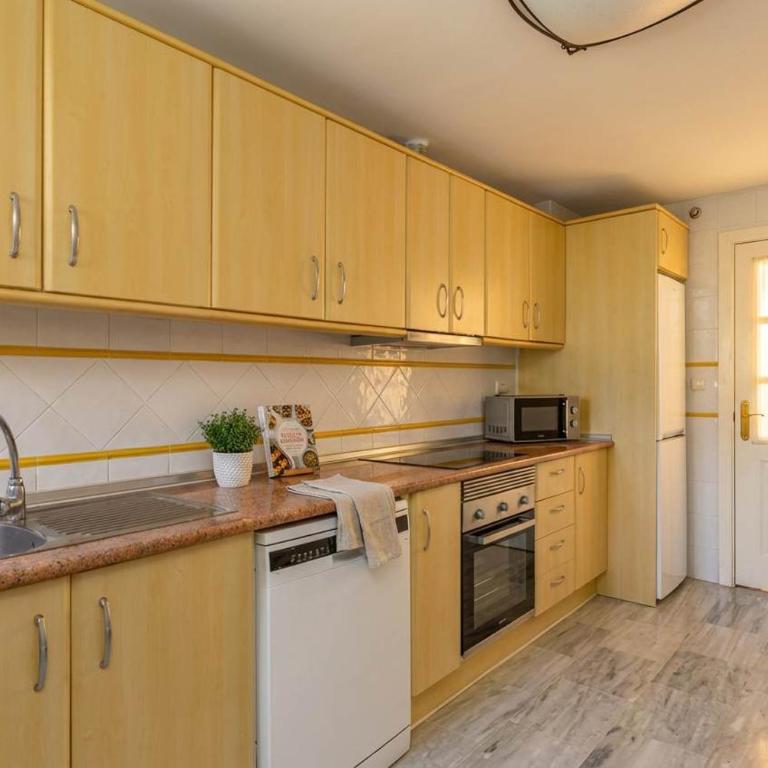 Magnificent apt in Cabopino by Costarentals - M5 - Apartamento - 21