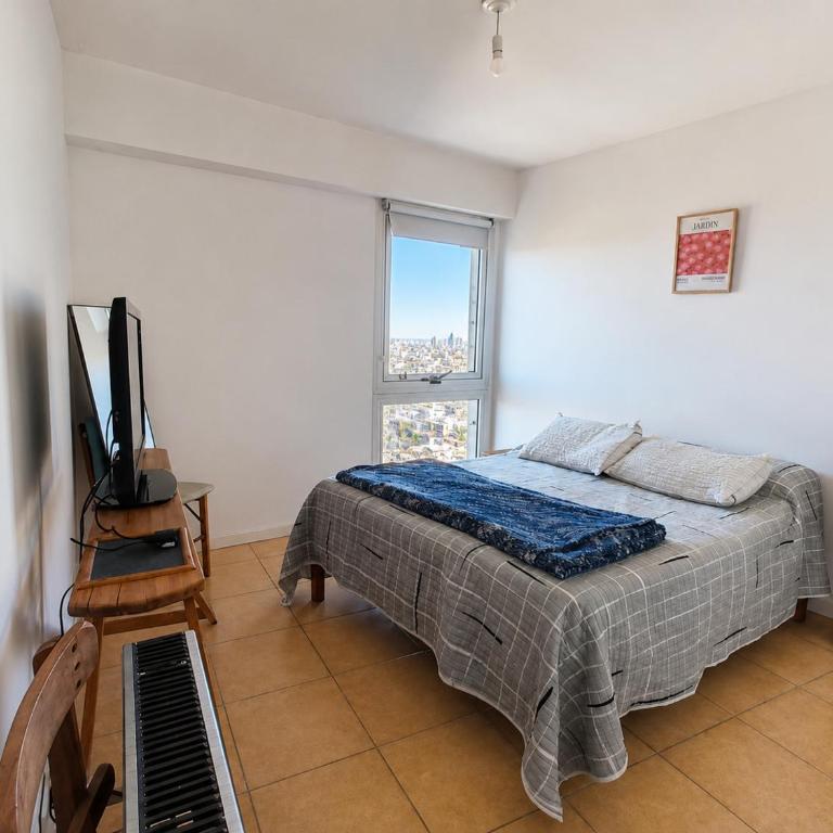 Comodo y luminoso - One-Bedroom Apartment - 14