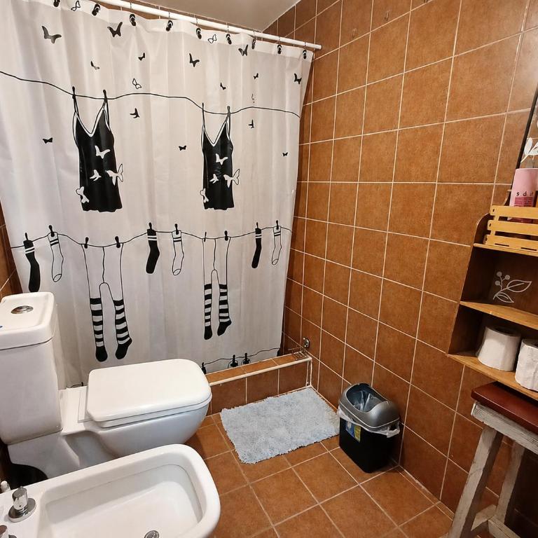 Comodo y luminoso - One-Bedroom Apartment - 18