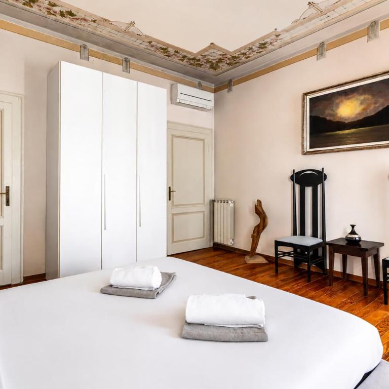 Casa Da Vinci - Four-Bedroom Apartment with Lake View - 17