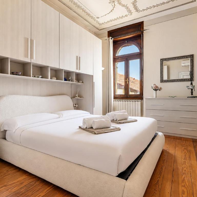 Casa Da Vinci - Four-Bedroom Apartment with Lake View - 21
