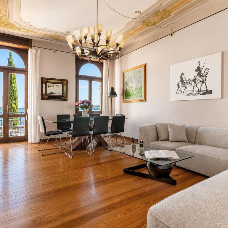Casa Da Vinci - Four-Bedroom Apartment with Lake View - 4