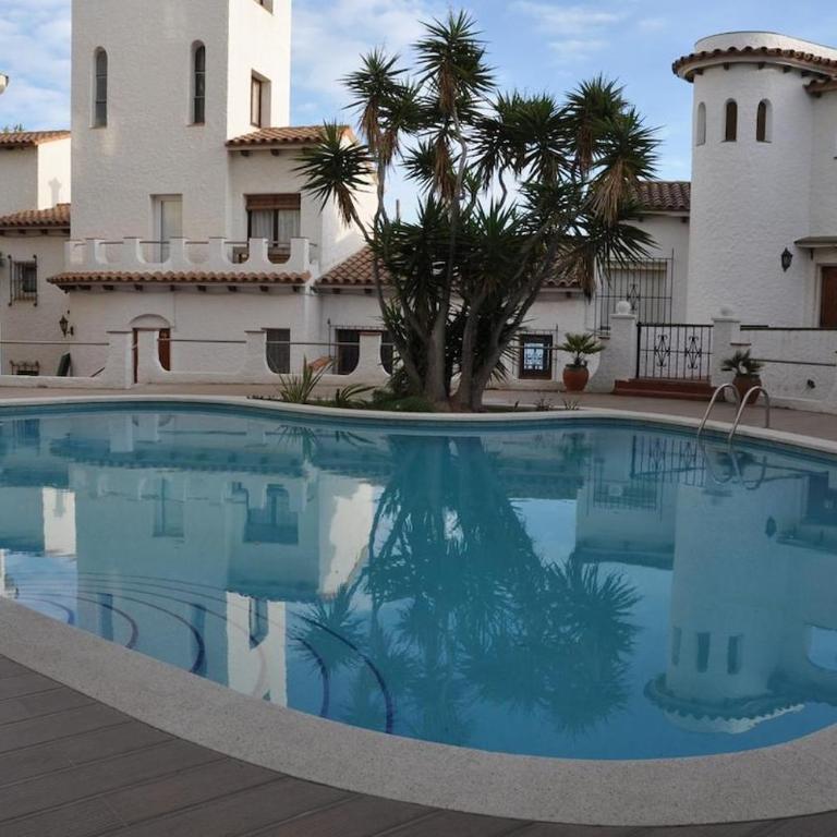 Charming Apartment On The Cliffs with sea views - Two-Bedroom Apartment - 13