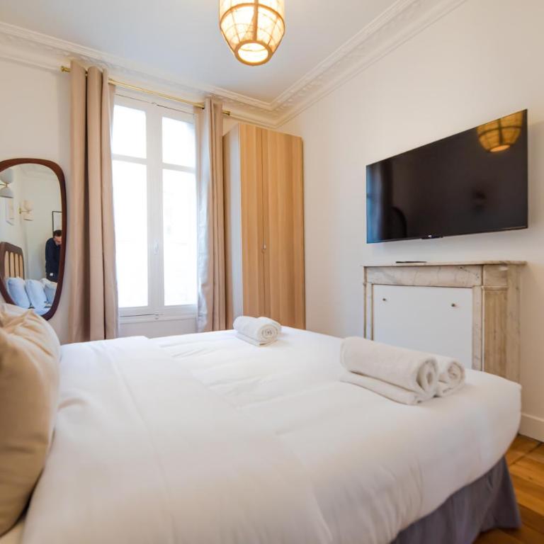 Apartment in Reims - Two-Bedroom Apartment - 10
