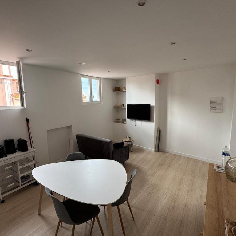 Cozy T2 appartement Vieux Fréjus - Two-Bedroom Apartment - 10