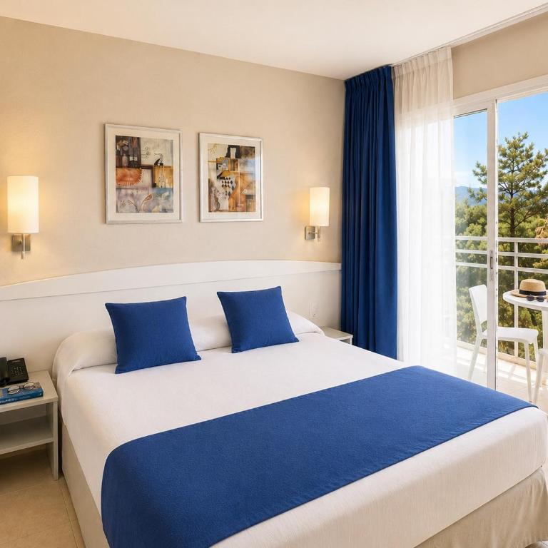 Aparthotel SunClub Salou - Apartamento de 1 dormitorio con vistas al mar - 1