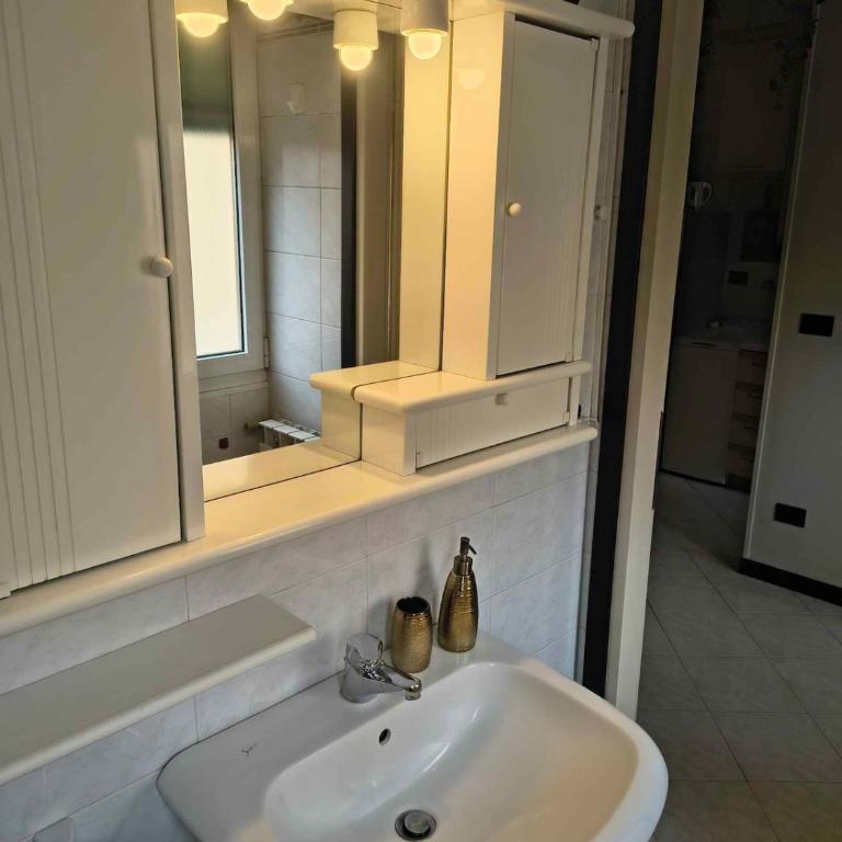 Bologna House Station 55 BIS - Appartamento con 1 Camera da Letto - 31