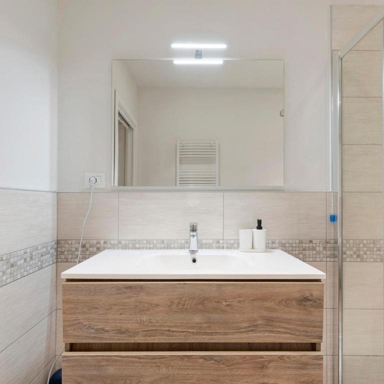 Appartamenti Villa Andrea - Appartamento con 1 Camera da Letto e Vista Lago - 14