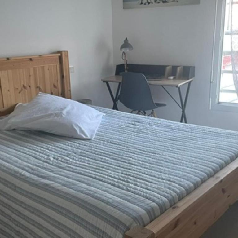 Charming quiet apartment with views over rooftops - Apartment - 10