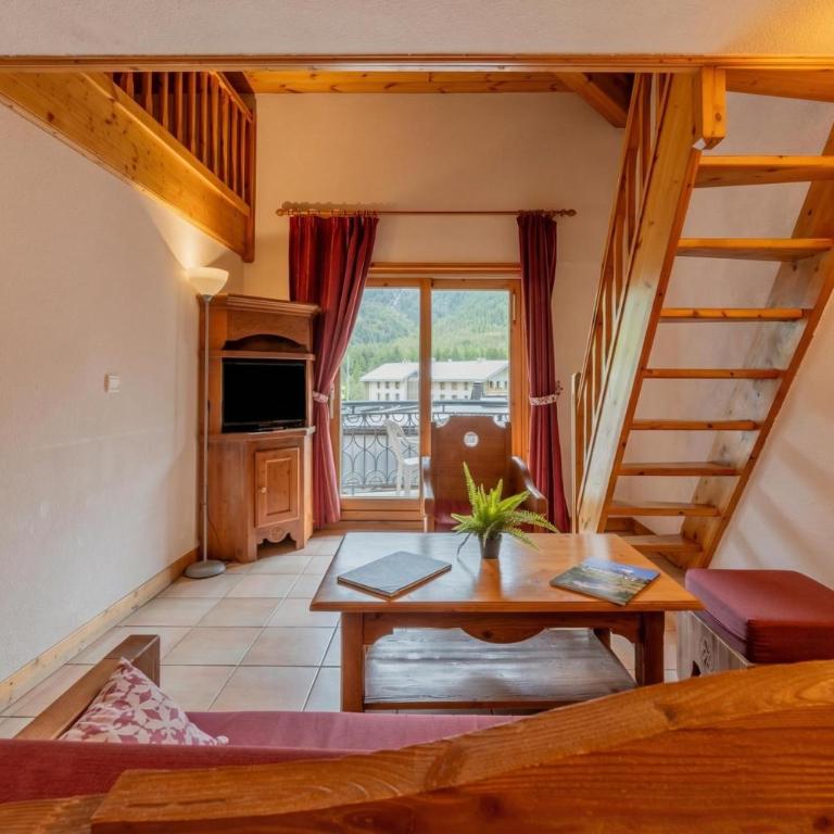 Le Cristal GM19 Mountain View, Pool & Parking- Happy Rentals - Apartamento con balcón - 20