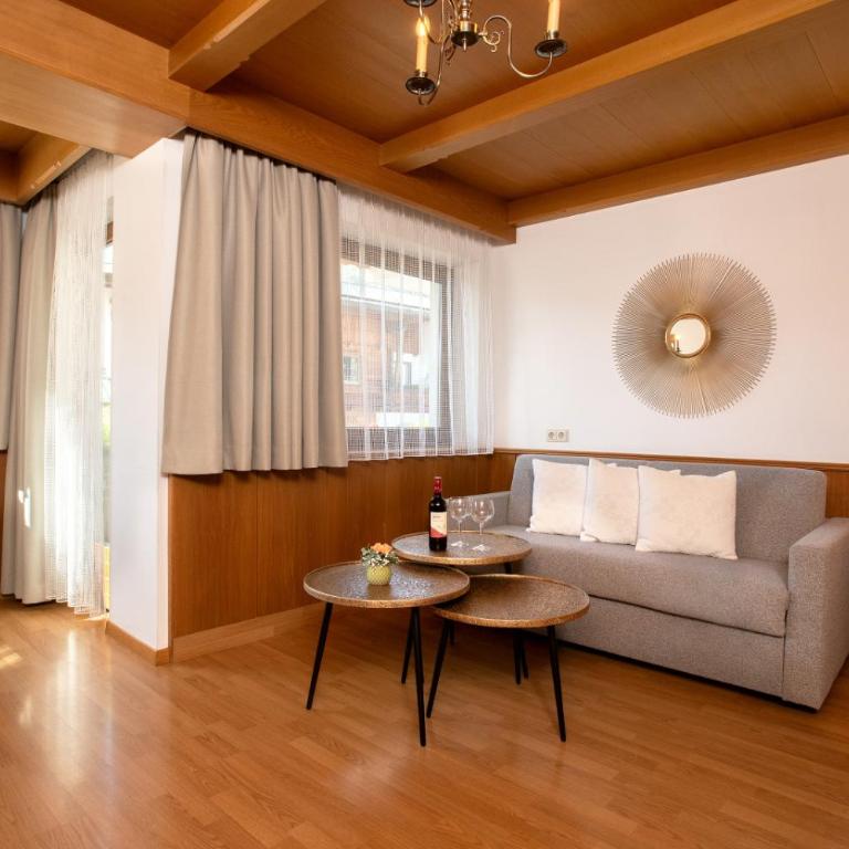 Gästehaus Appartement Höllwarth - Deluxe Apartment - 4