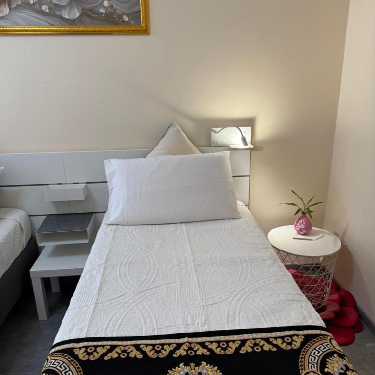 Hulin guesthouse - Camera Tripla con Bagno Privato - 4