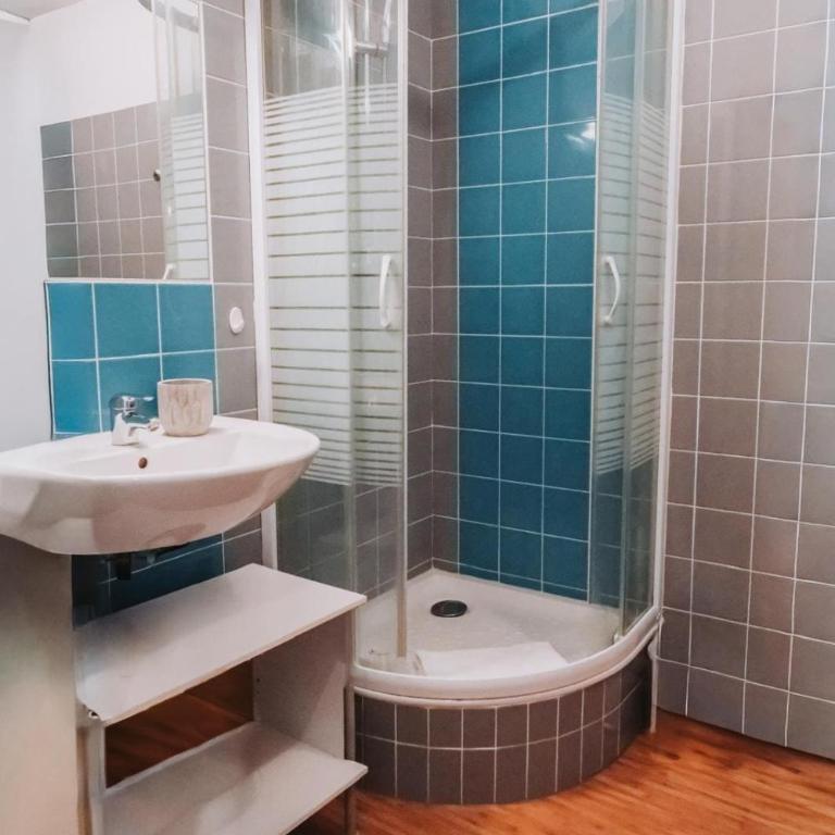 Studio cosy Métro à 2 min Accès rapide à Lyon - Apartment mit 1 Schlafzimmer - 20