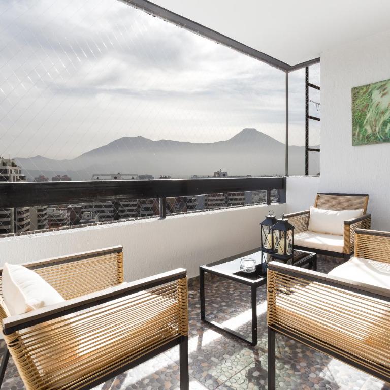 Cómodo depto familiar con aire acondicionado, frente al Parque Arauco - Apartamento - 3