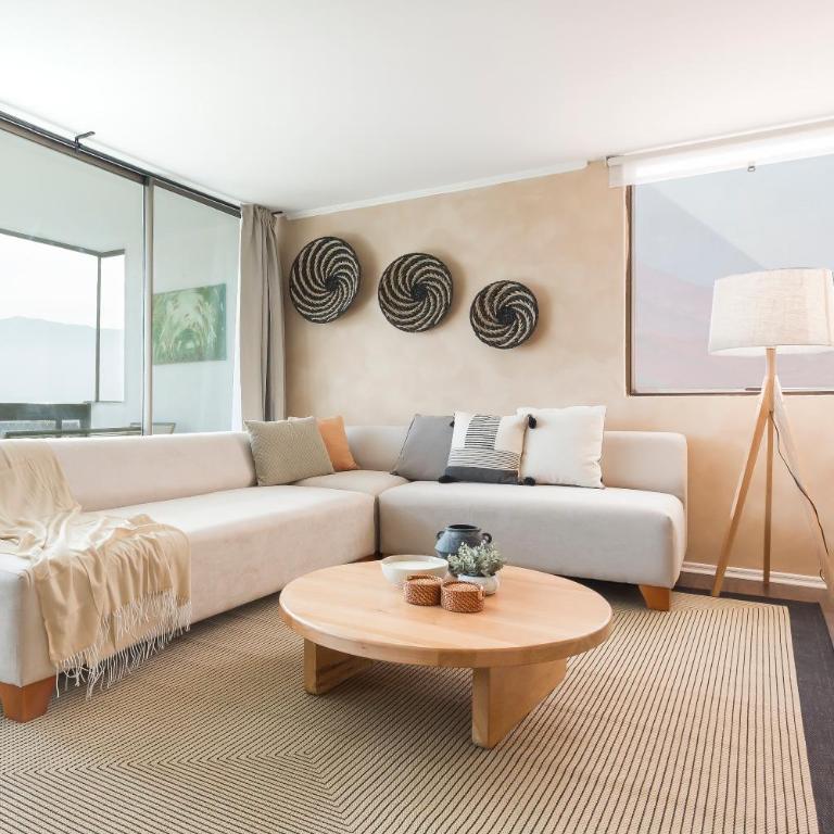 Cómodo depto familiar con aire acondicionado, frente al Parque Arauco - Apartamento - 44