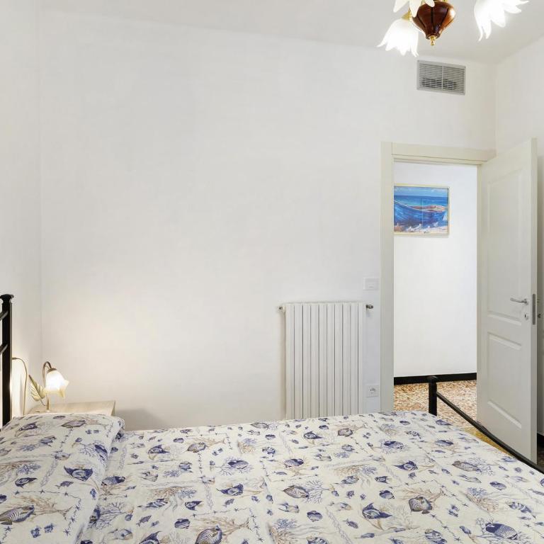 Casa Antonio - Appartamento Deluxe con 2 Camere da Letto e Balcone - 11