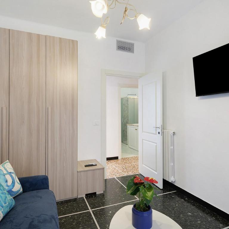 Casa Antonio - Appartamento Deluxe con 2 Camere da Letto e Balcone - 4