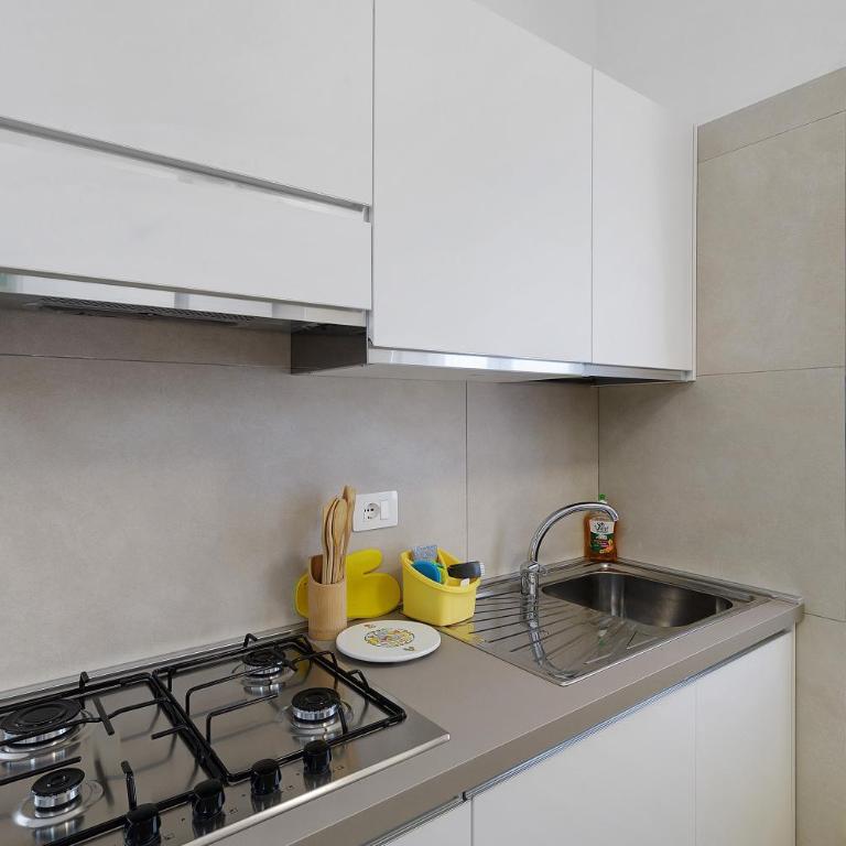 Casa Antonio - Appartamento Deluxe con 2 Camere da Letto e Balcone - 6