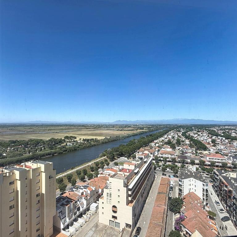 Delta Muga, Piso muy cerca de la playa - Apartamento con vistas a las montañas - 2