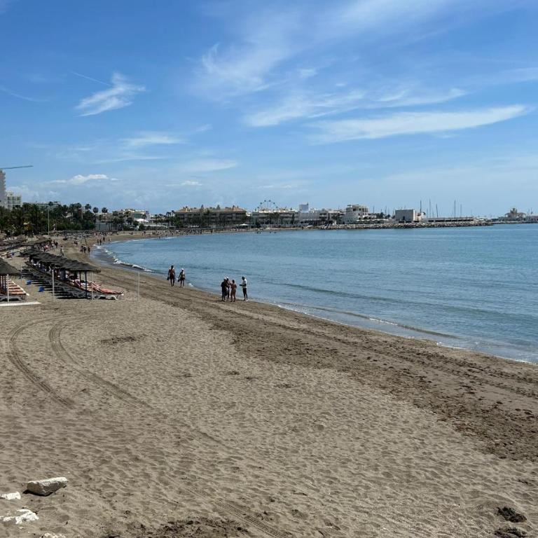 Skyline Sea View Apartment Pool Parking 5 min Beach - Appartamento con 2 Camere da Letto - 64