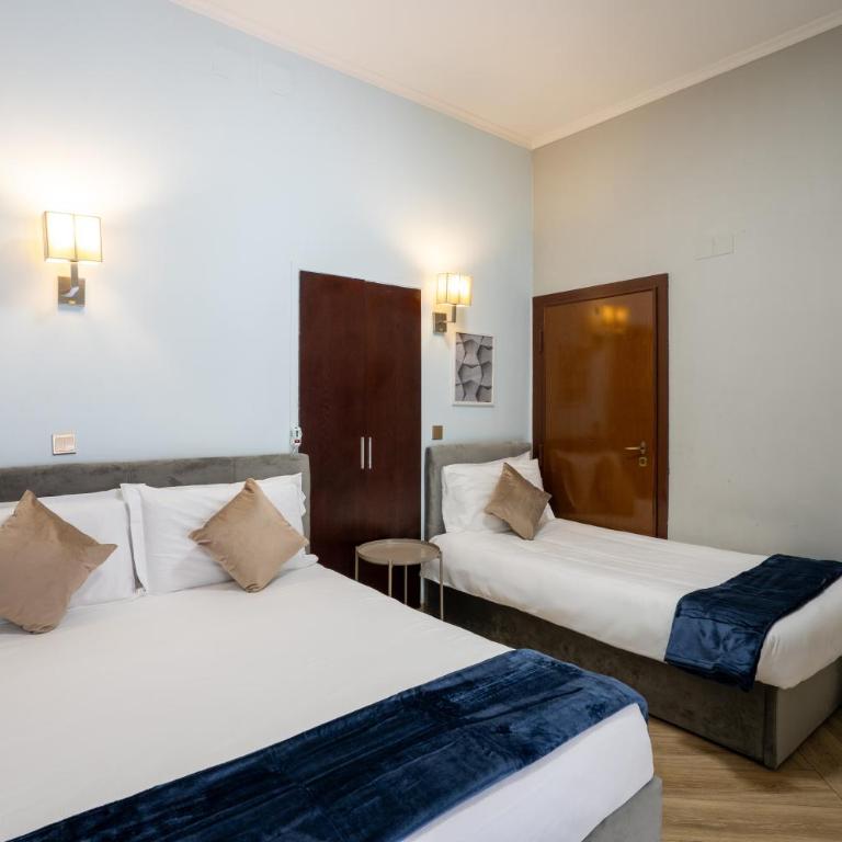 Giusi Rooms - Aetheria Esquilinus Guesthouse - Camera Tripla Comfort con Doccia - 20