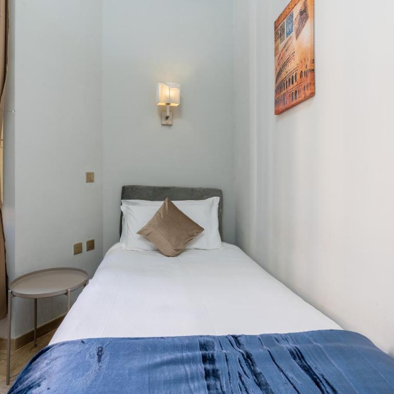 Giusi Rooms - Aetheria Esquilinus Guesthouse - Camera Singola con Bagno Privato Esterno - 3