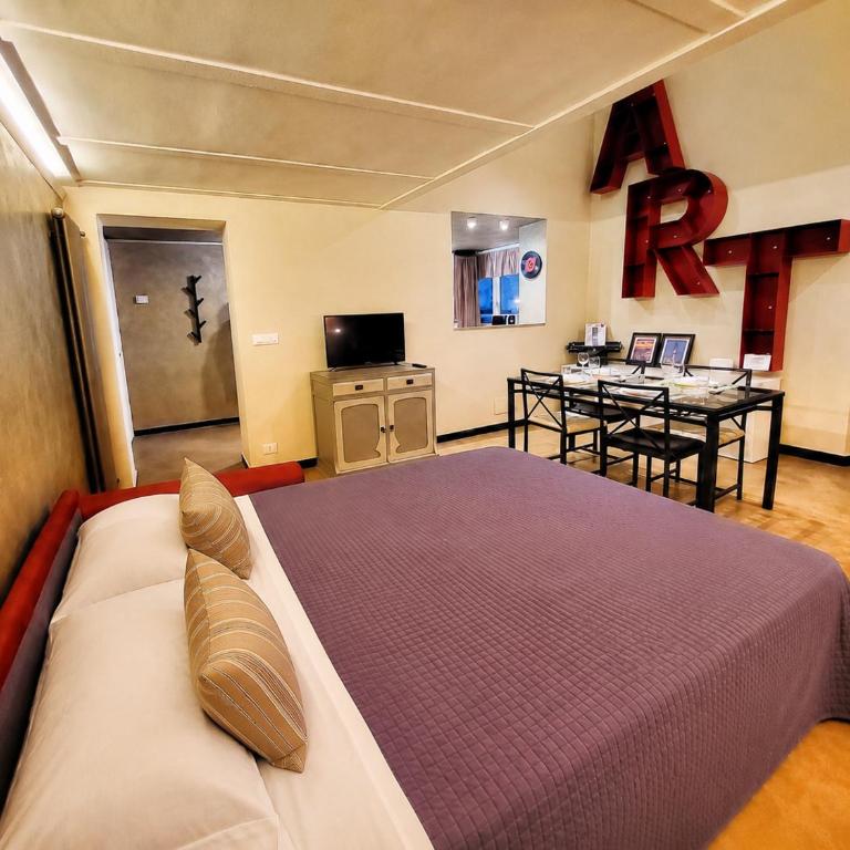 Pollaiuoli Lounge - Centro Storico, Movida e Acquario - Two-Bedroom Apartment - 17