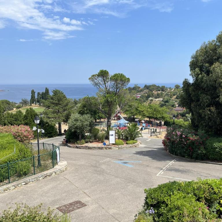 Cap Esterél 2 pièces vue mer et piscines - Appartement 1 Chambre - Vue sur Mer - 3