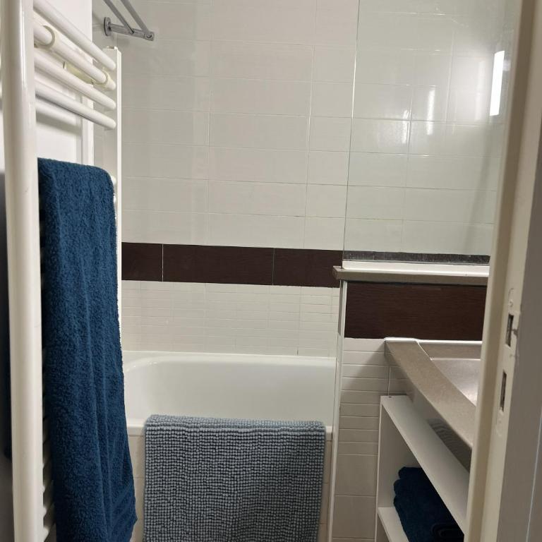 Cap Esterél 2 pièces vue mer et piscines - Appartement 1 Chambre - Vue sur Mer - 10