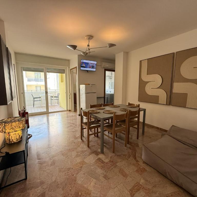 Condominio Aurora A - Appartamento con 2 Camere da Letto e Terrazza - 1