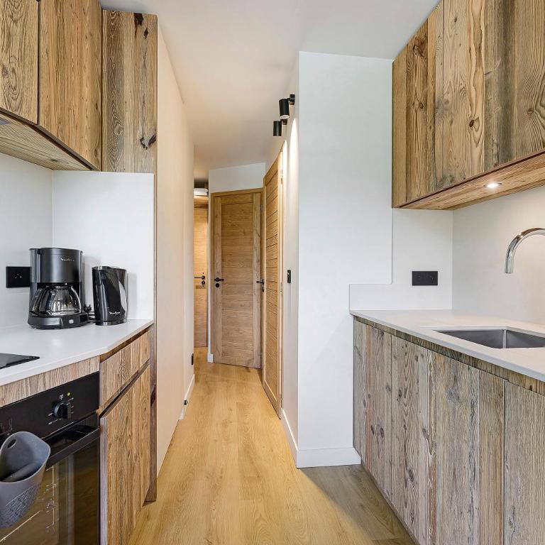 Appartement Le Panorama Des Pistes - Superior Apartment mit 1 Schlafzimmer und Balkon - 15