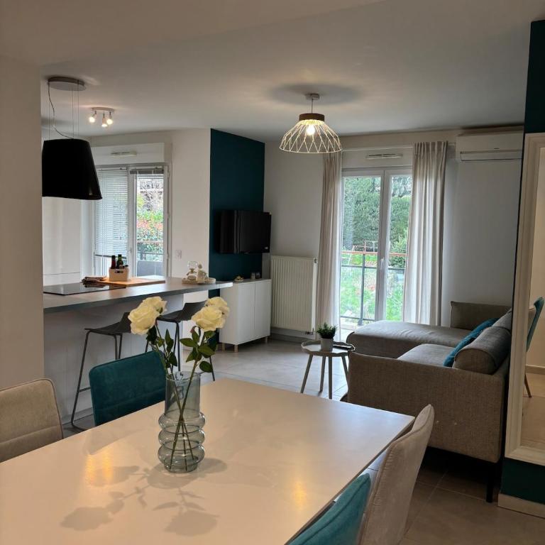 Charming duplex apartment in Antibes - Appartamento su 2 Livelli - 9