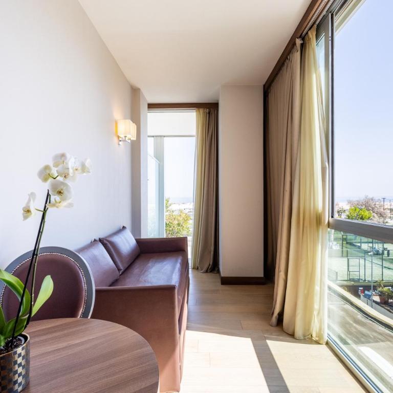 Waldorf Suite Hotel - Suite con Vista Mare - 4