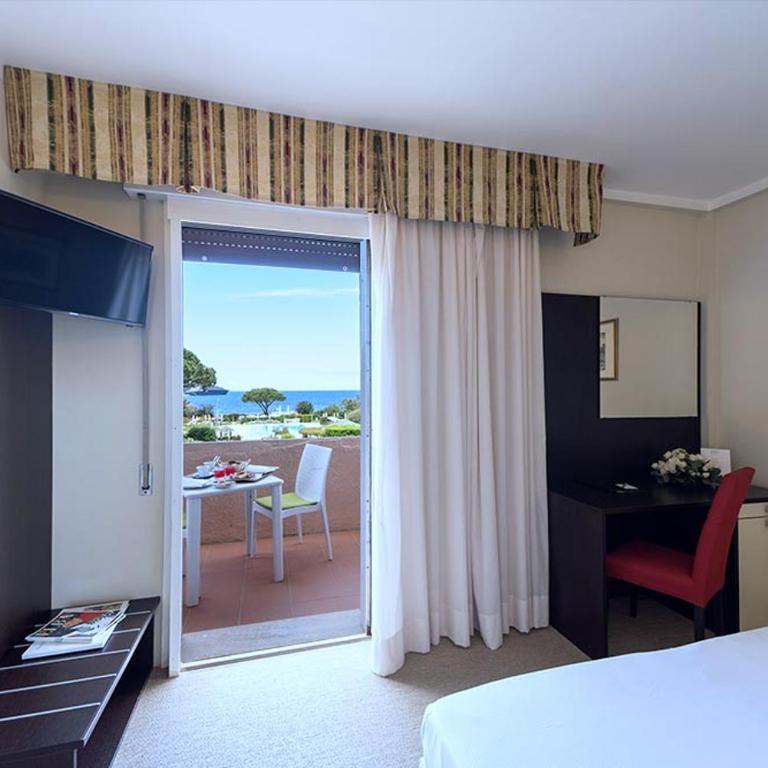 Hotel Fabricia - Camera Matrimoniale/Doppia con Letti Singoli con Vista Mare - 3
