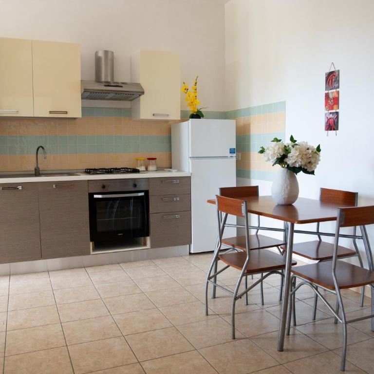GuestHost - Santa Maria del Focallo Apartment - Maisonette - 10