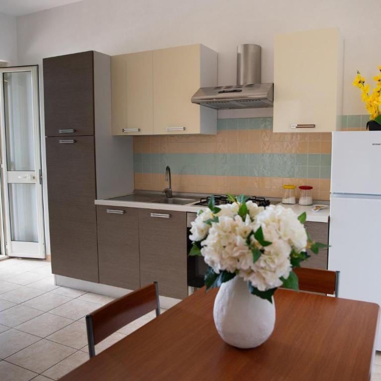 GuestHost - Santa Maria del Focallo Apartment - Maisonette - 11