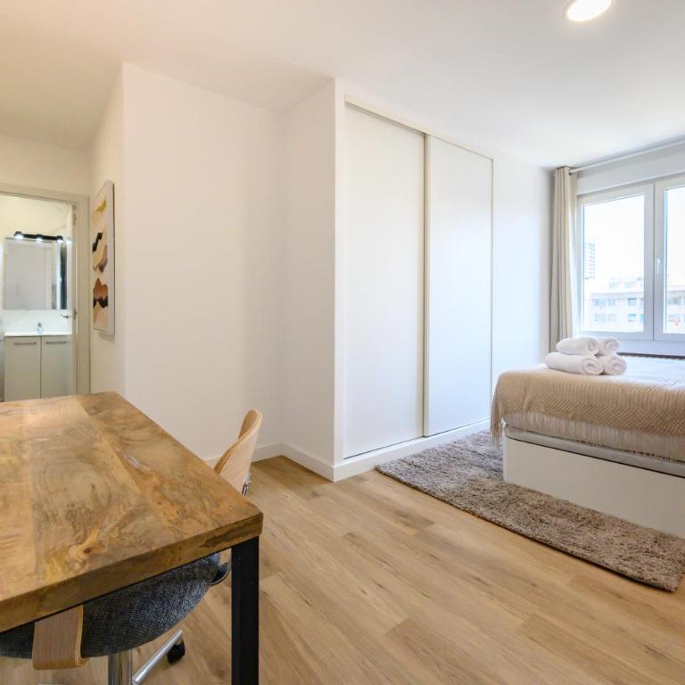 ABR1710C - Amplio Piso de 2 dormitorios y 2 baños - Alquiler temporal - Apartamento de 2 dormitorios - 19