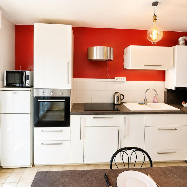 Excellent! Terrace, garden, garage, secured - Appartement 1 Chambre - 6
