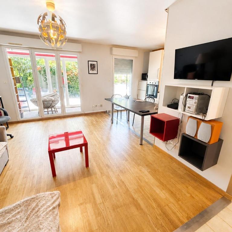 Excellent! Terrace, garden, garage, secured - Appartement 1 Chambre - 3