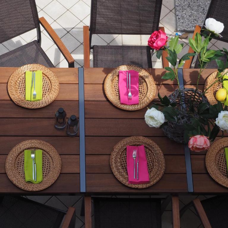 Family Apartments Residence Trieste - Appartamento Deluxe con 2 Camere da Letto e Balcone - 5