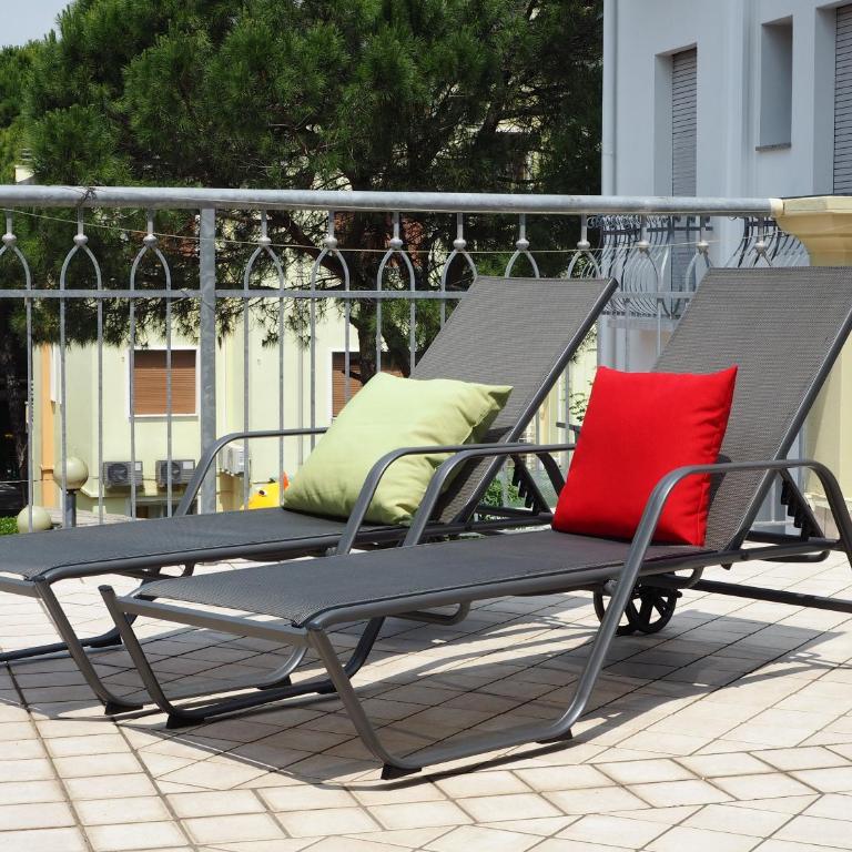 Family Apartments Residence Trieste - Appartamento Deluxe con 2 Camere da Letto e Balcone - 8