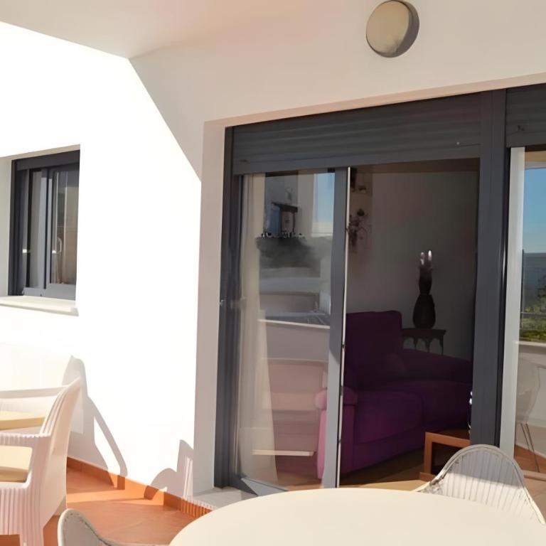 Apartamento Lavanda - Apartamento Deluxe de 2 dormitorios con vistas al jardín - 15