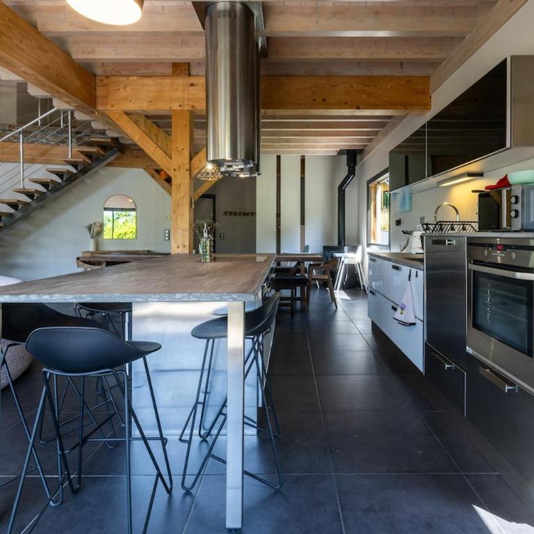 Villa with pool, 5 minutes from the lake - Villa - 26