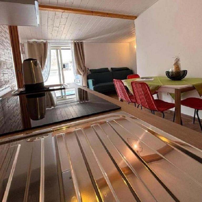 Dimora del Golfo - Appartamento con 2 Camere da Letto e Vista Mare - 9