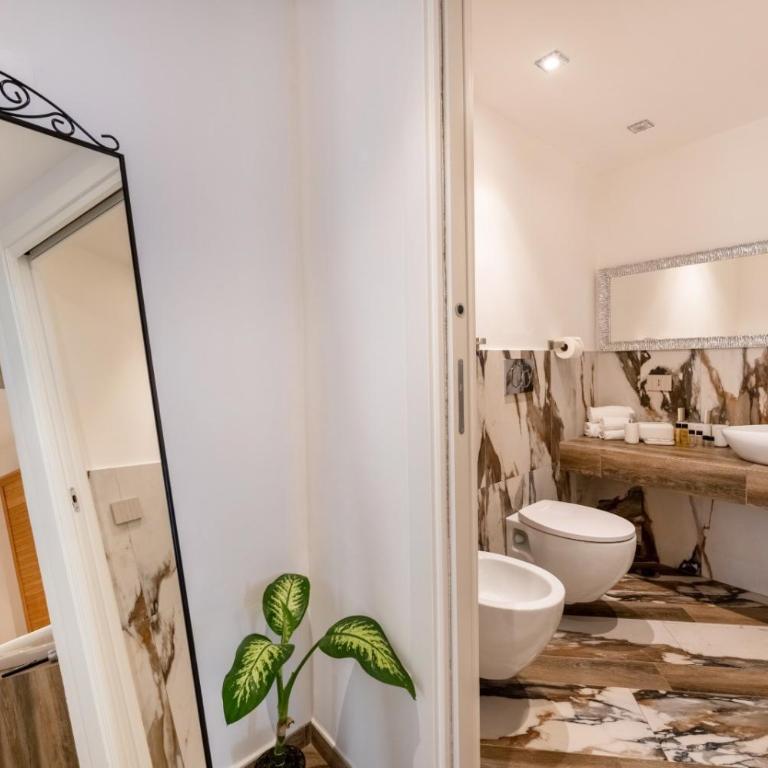 Suite Antonino with Jacuzzi - Camera Queen Standard - 16