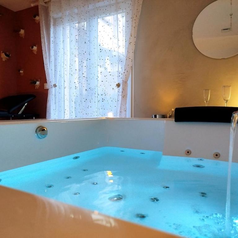 L'envolée maison privative avec balnéo 2 places et sauna - Villa 1 Chambre - 5