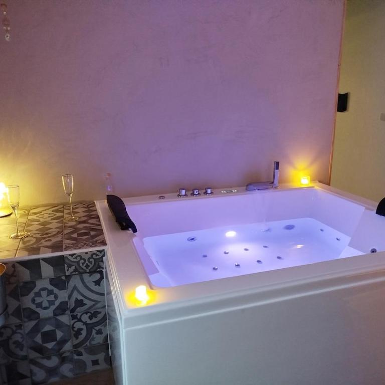 L'envolée maison privative avec balnéo 2 places et sauna - Villa 1 Chambre - 6