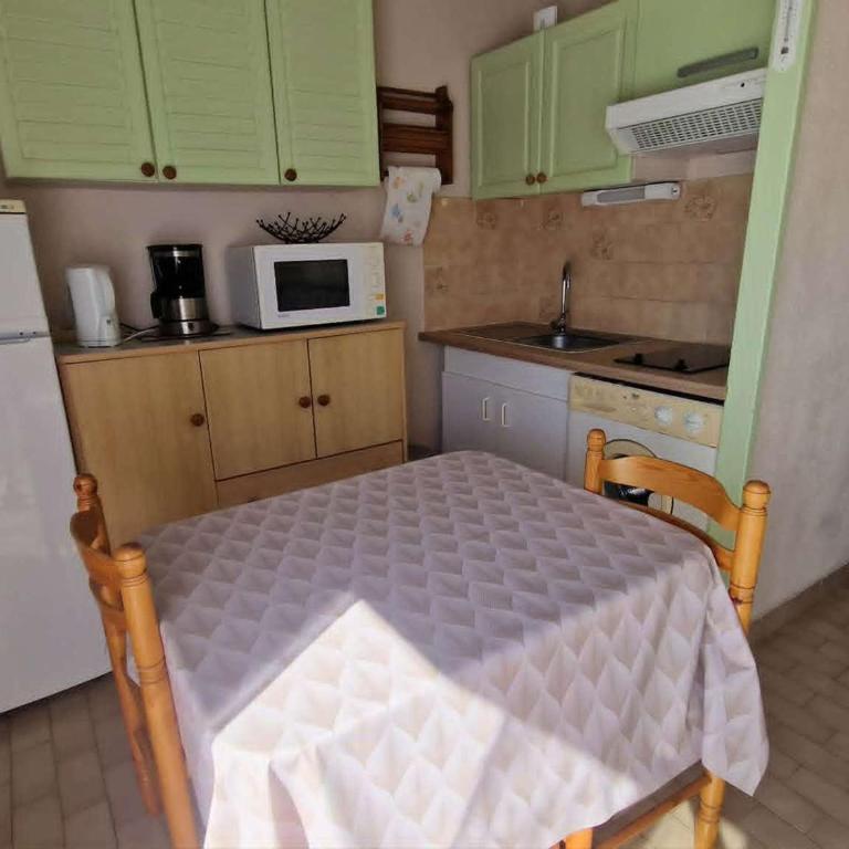 Studio cab. climatisé avec terrasse, pk privé et piscine - Grau d'Agde - Studio - 7