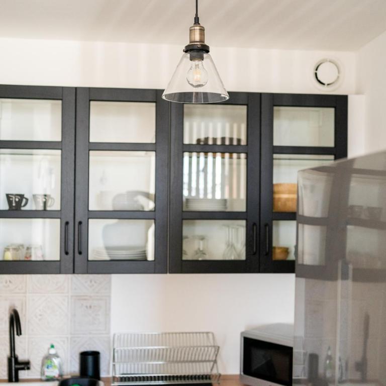 Au Cœur de Hyères Centre-Ville Piéton - Two-Bedroom Apartment - 8